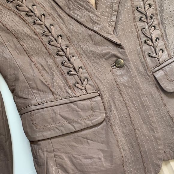 Authentic vintage Roberto Cavalli leather jacket M - Picture 5 of 11
